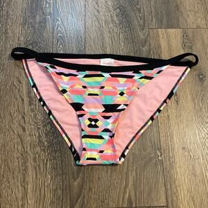 BNWT! XHILIRATION Geometric Patterned Swimsuit Bottoms Size L
